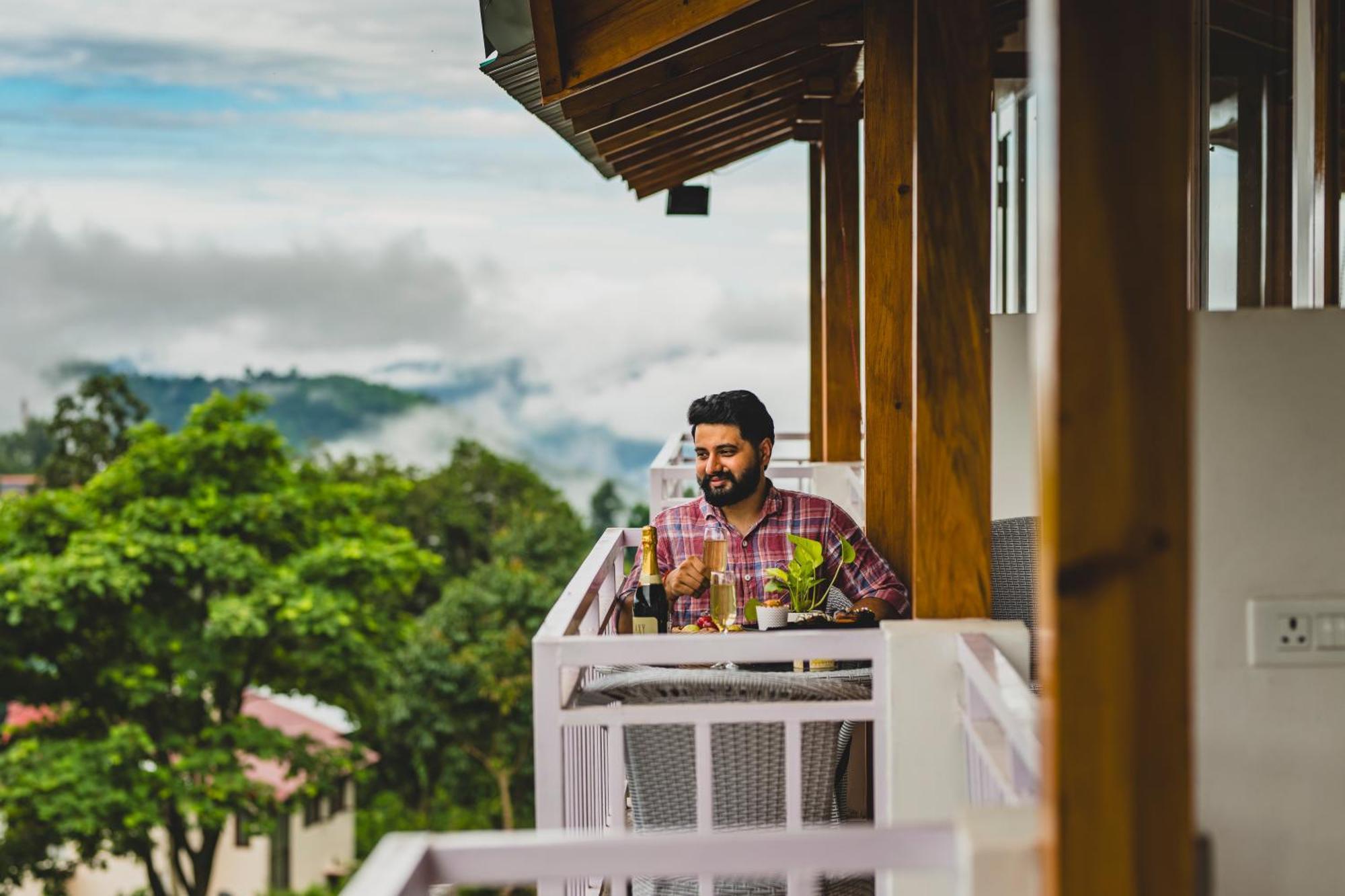 Navya Stays Bhīm Tāl Exterior foto